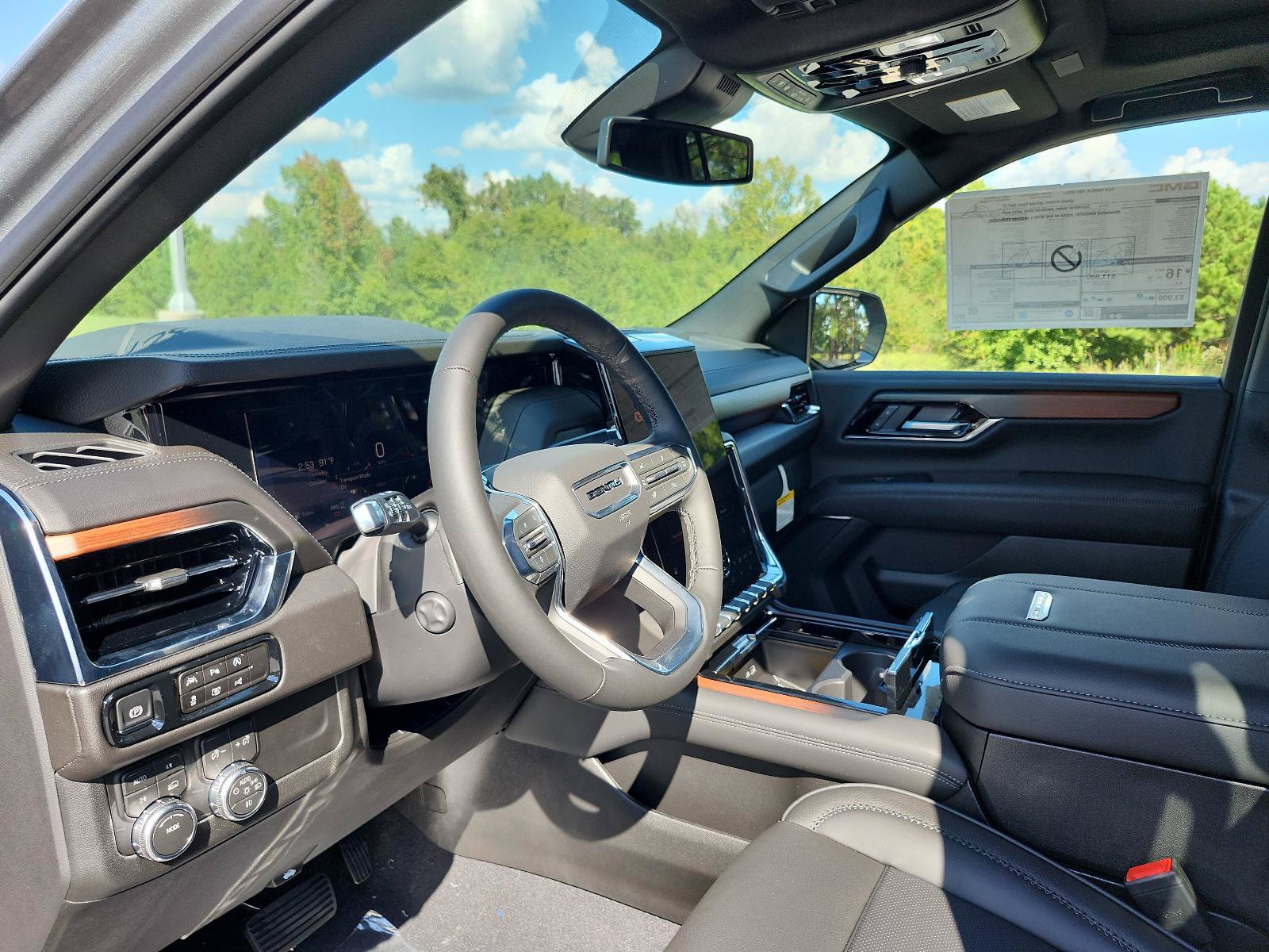 New 2026 GMC Yukon XL Denali AWD/4WD image 12