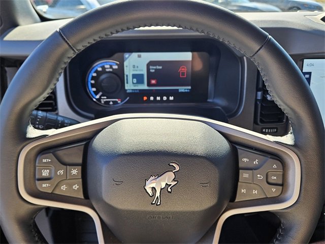 Used 2024 Ford Bronco Big Bend image 25