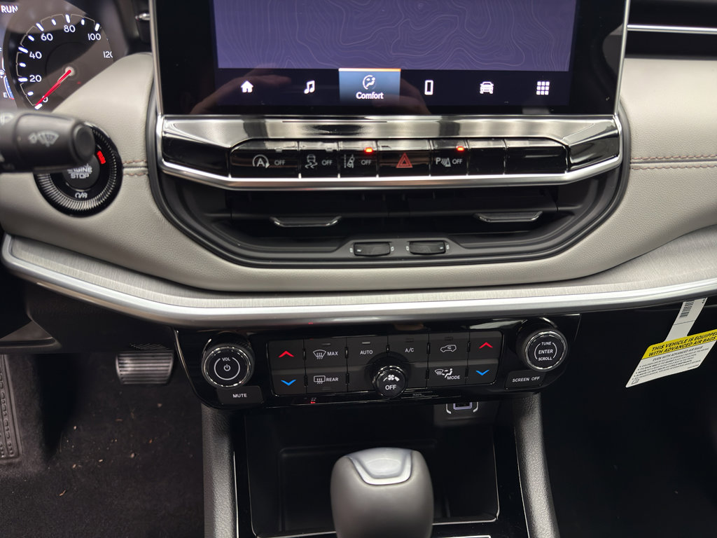 New 2026 Jeep Compass Limited image 12