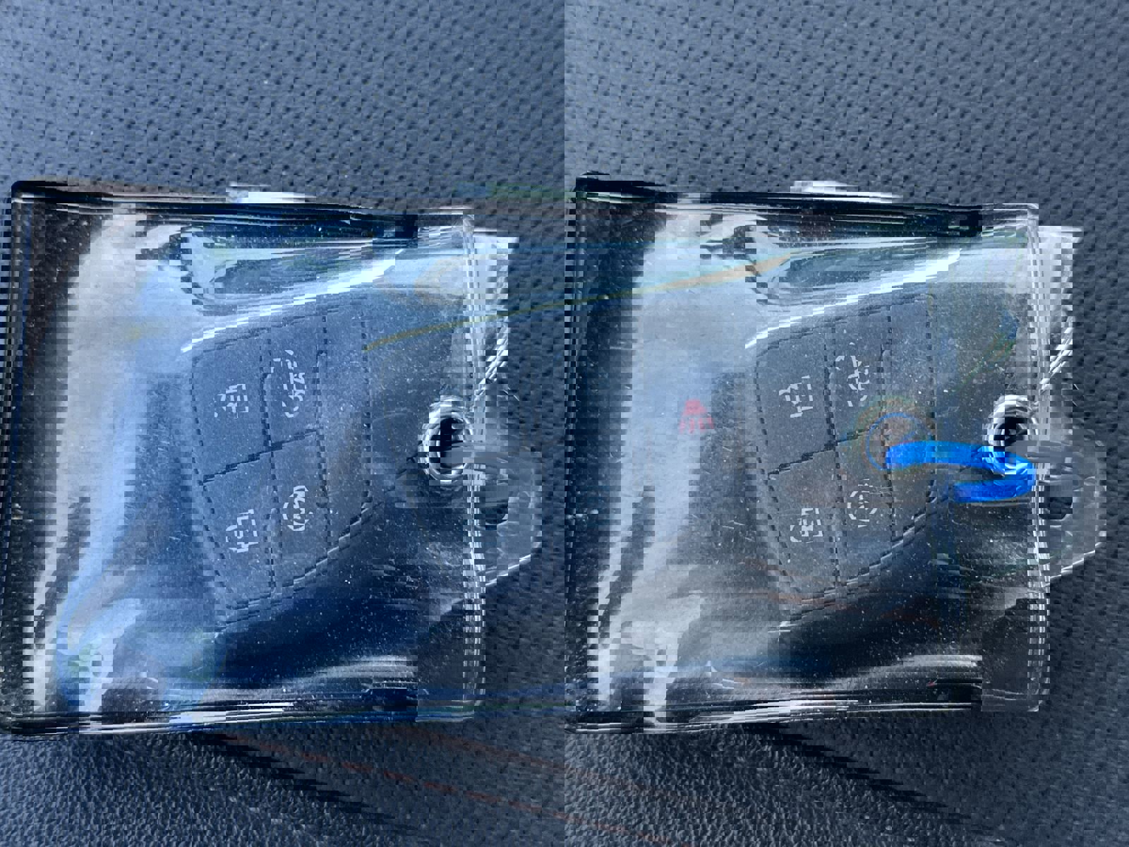 Used 2024 GMC Sierra 1500 AT4 w/ Technology Package image 34