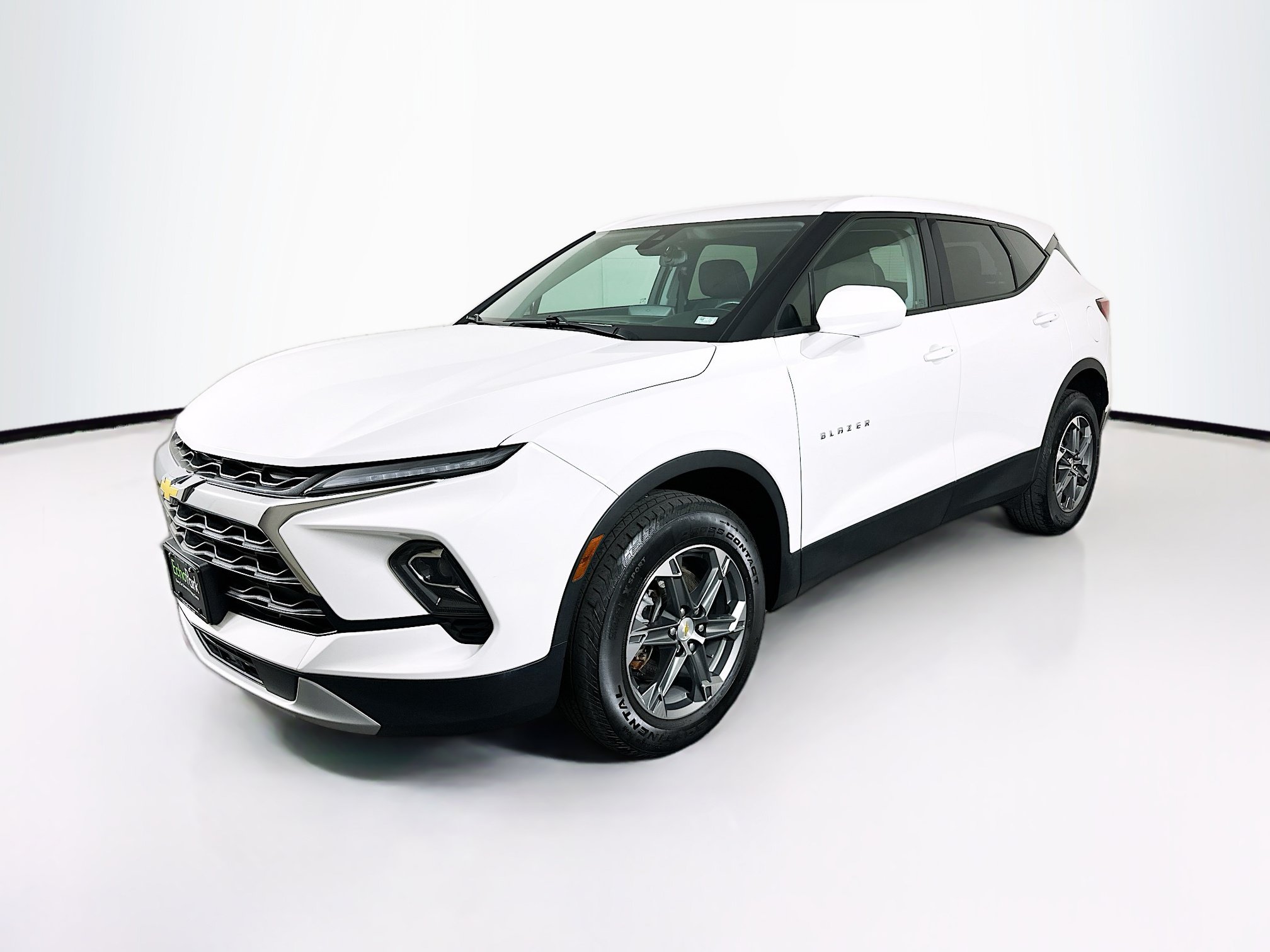 Used 2023 Chevrolet Blazer LT FWD image 3