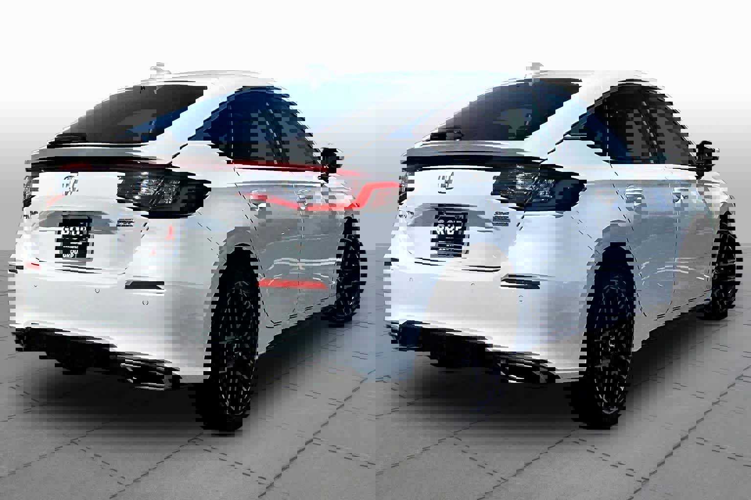 Used 2022 Honda Civic Sport Touring image 14