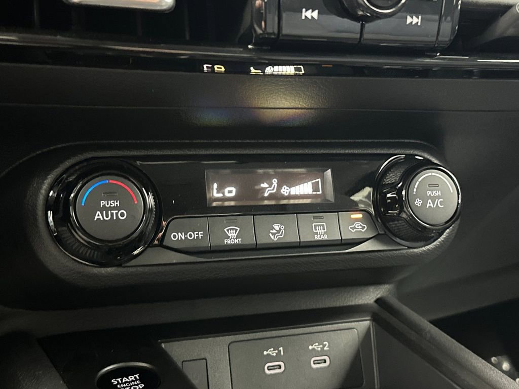 Used 2026 Nissan Kicks SV FWD image 19