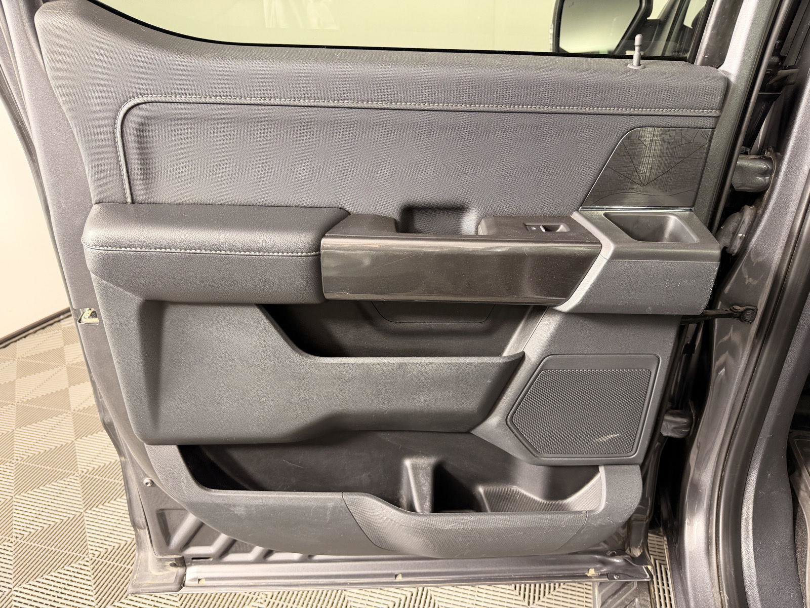 Used 2021 Ford F150 XLT w/ Equipment Group 302A High image 17