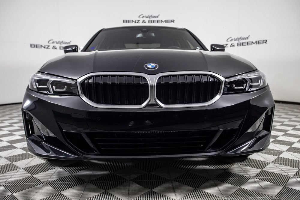 Used 2024 BMW 330i Sedan w/ Convenience Package RWD image 5