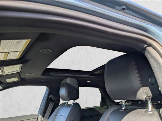 Used 2024 Land Rover Range Rover Evoque Dynamic SE image 16