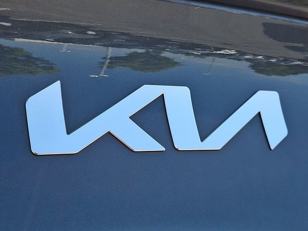 Used 2023 Kia Sportage LX AWD/4WD image 30
