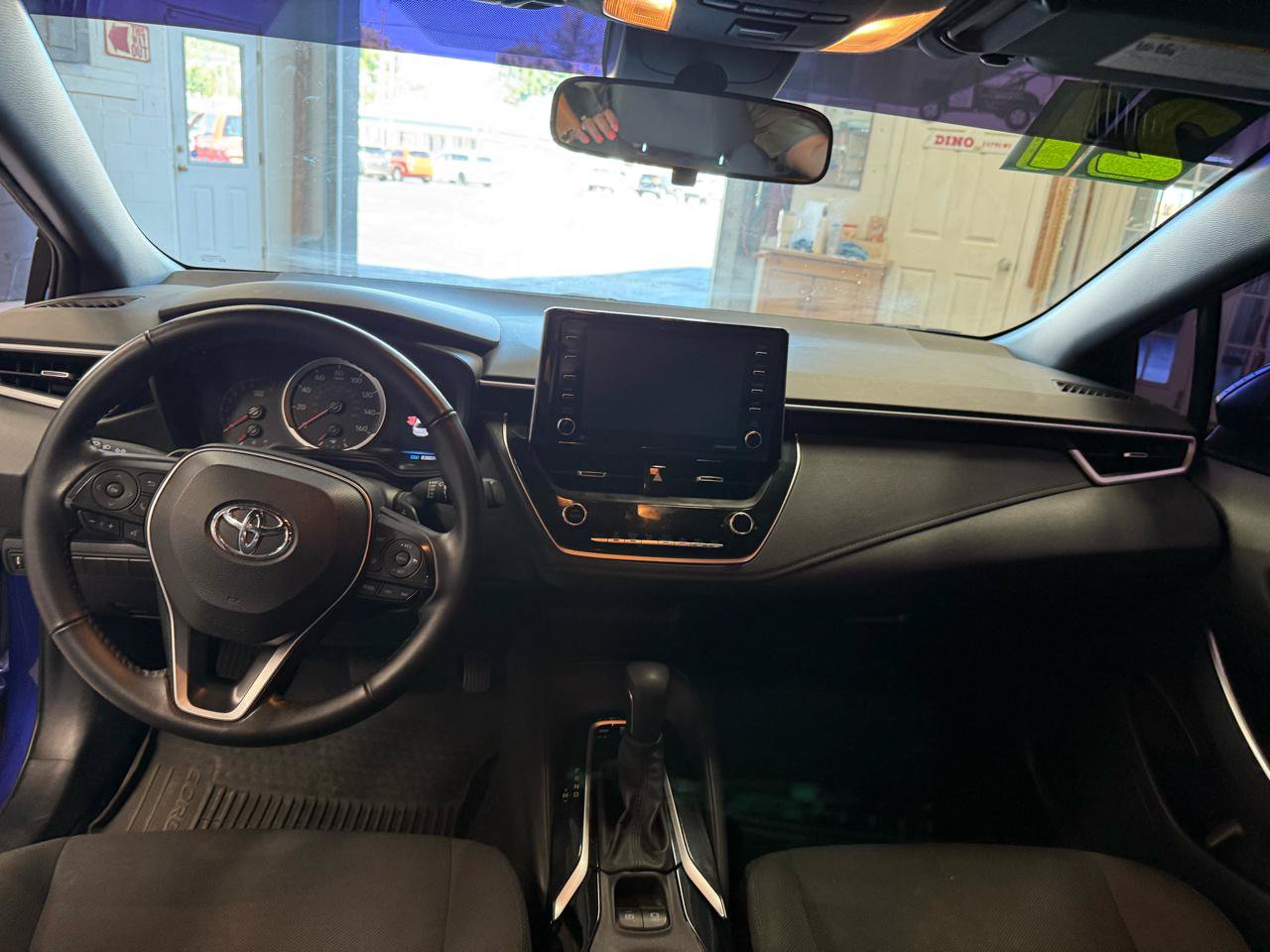 Used 2021 Toyota Corolla SE FWD image 11