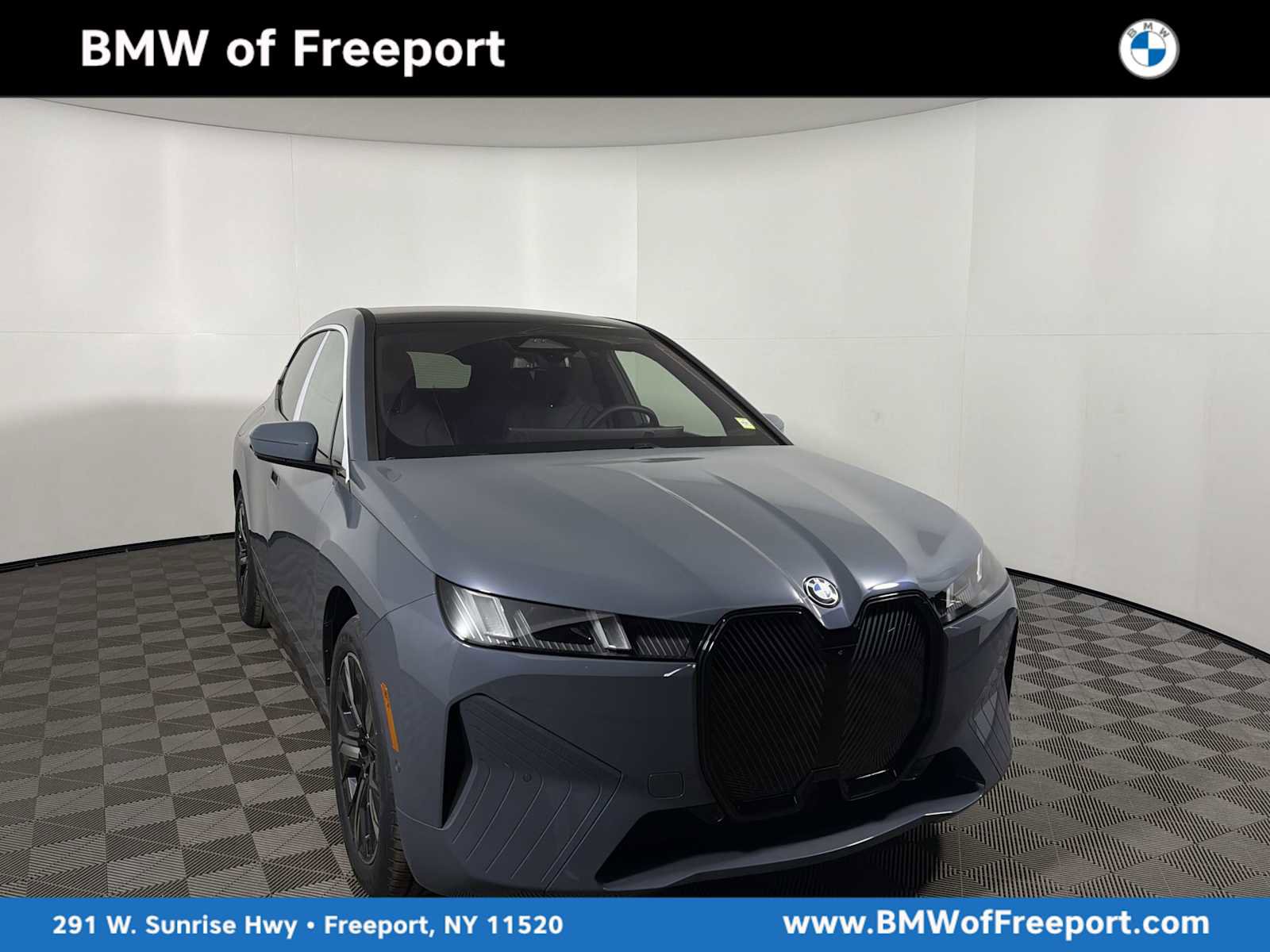 New 2026 BMW iX xDrive45 w/ Premium Package image 1