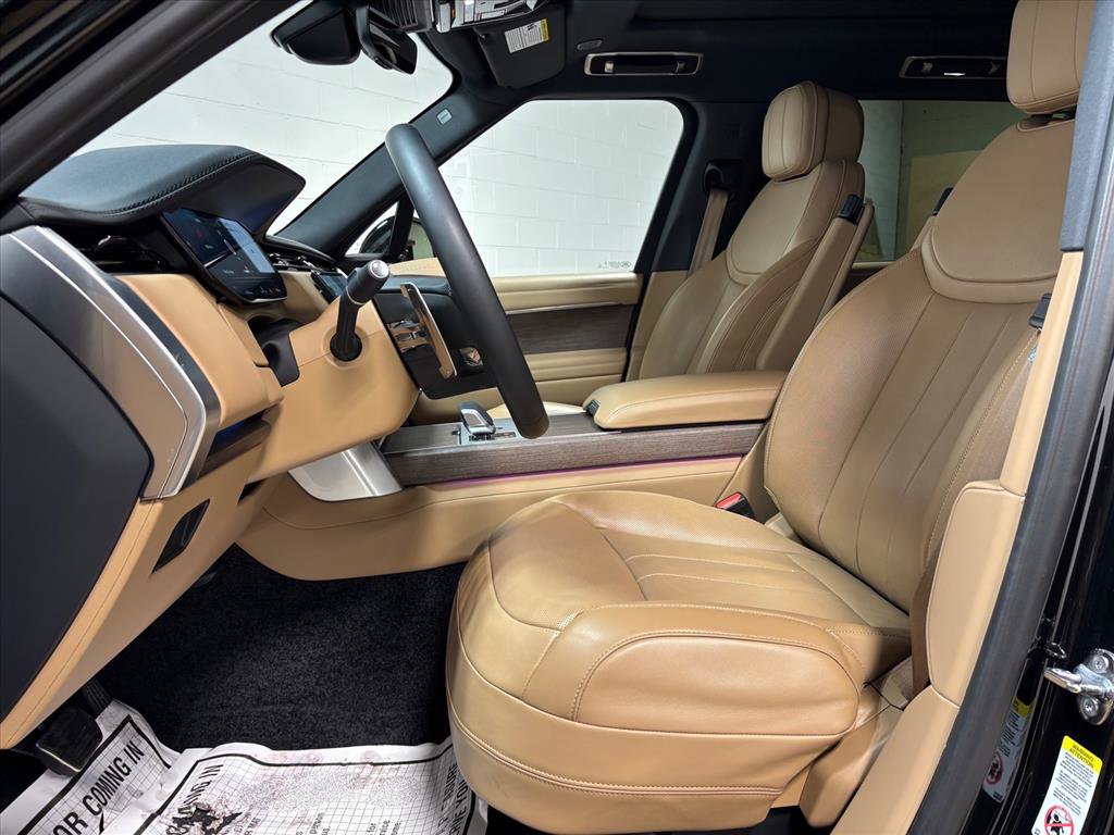 Used 2025 Land Rover Range Rover Long Wheelbase SE image 23
