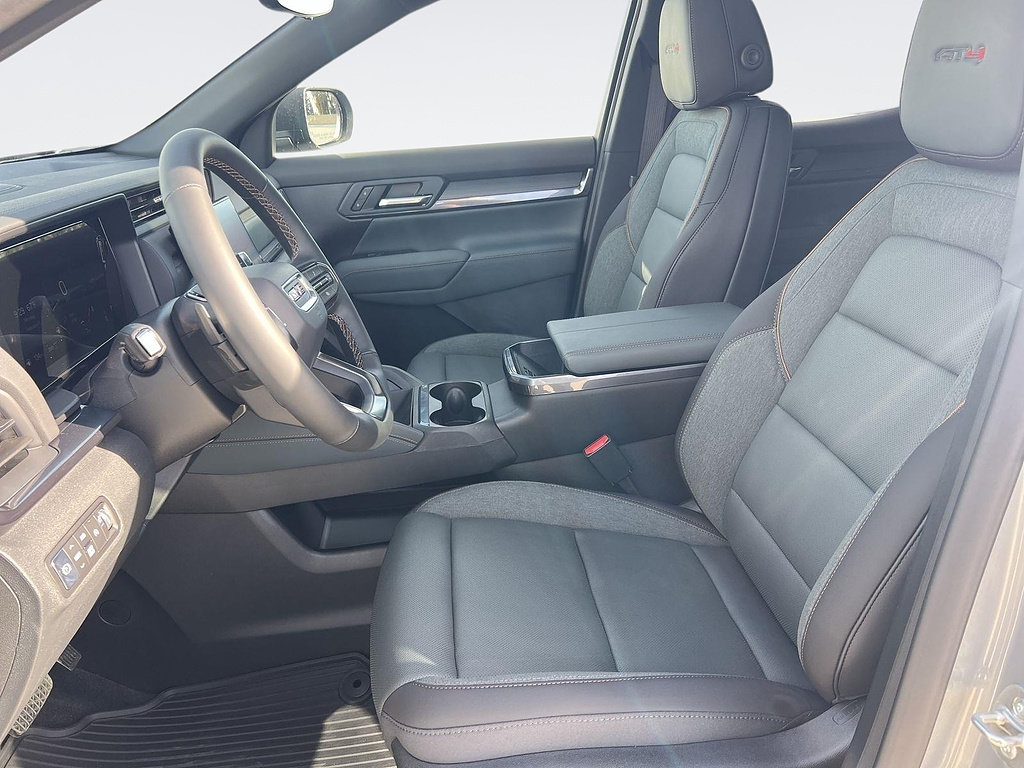 New 2026 GMC Terrain AT4 w/ Convenience Package III AWD/4WD image 24