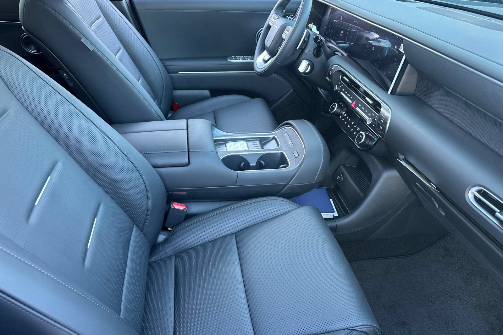 New 2026 Hyundai Palisade Calligraphy AWD/4WD image 16