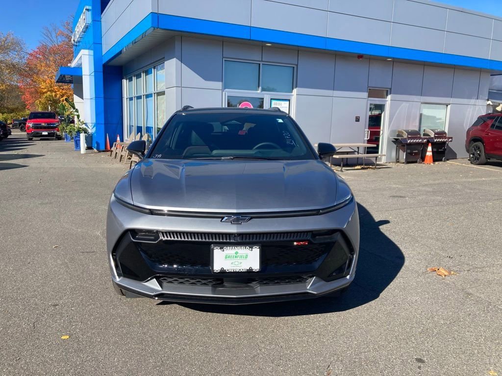 New 2026 Chevrolet Equinox EV RS FWD image 2