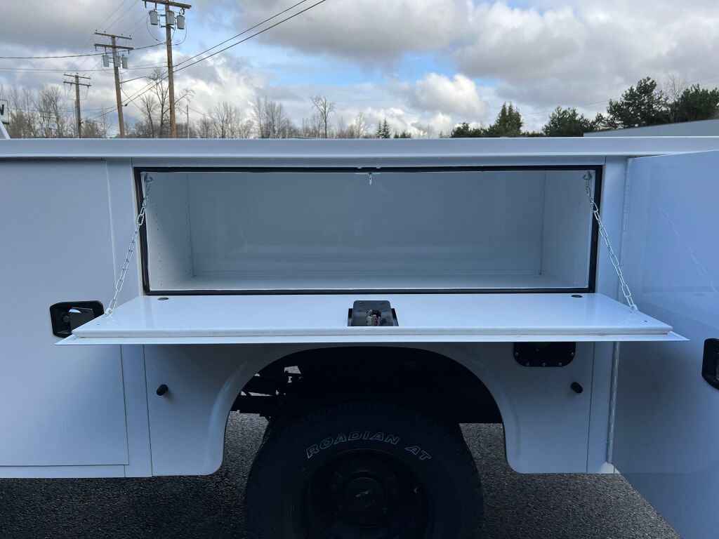 New 2024 RAM 3500 Tradesman image 20