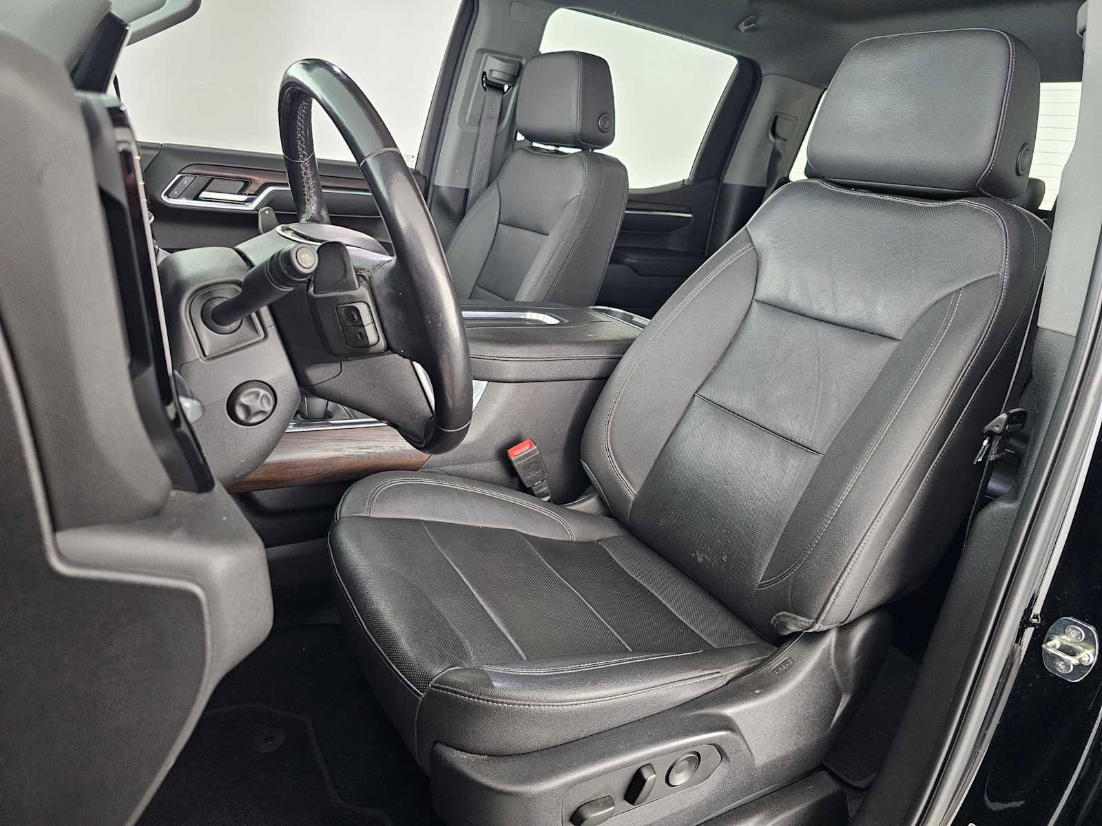 Used 2022 GMC Sierra 1500 SLT w/ SLT Convenience Package image 22