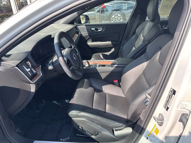Used 2023 Volvo S60 B5 Plus w/ Climate Package AWD/4WD image 20
