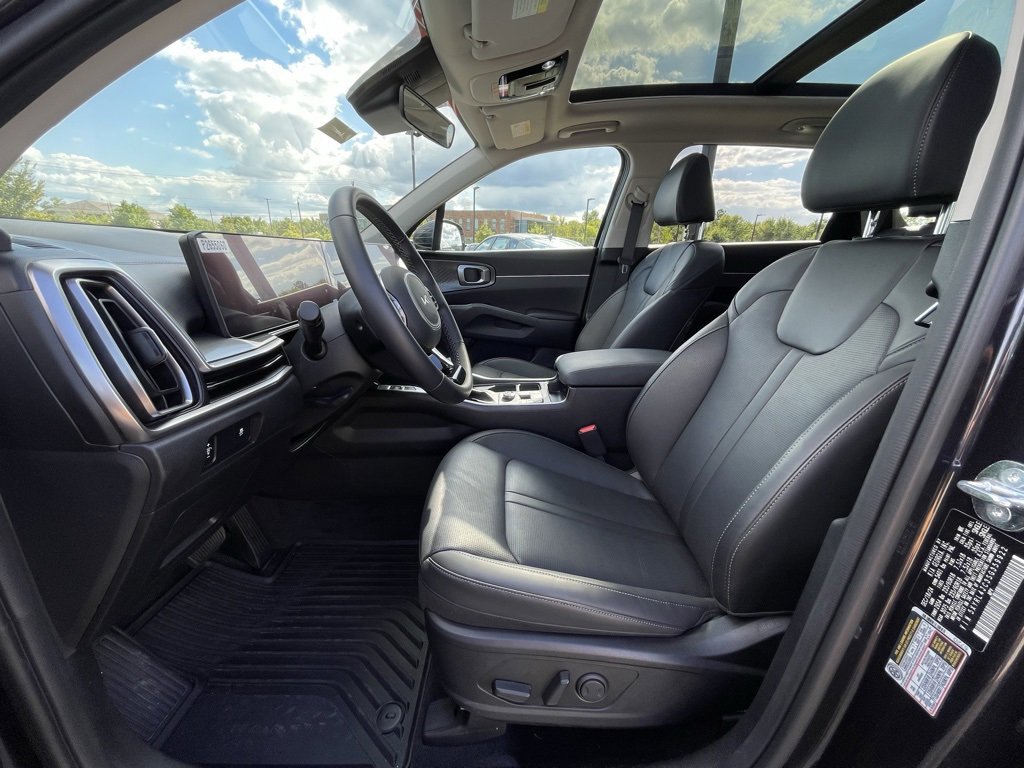 New 2025 Kia Sorento S w/ Panoramic Sunroof Package image 22