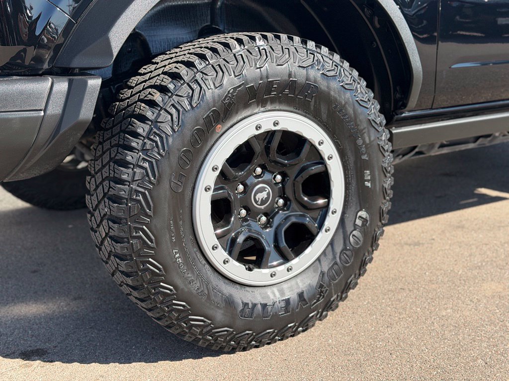 Used 2023 Ford Bronco Black Diamond w/ Sasquatch Package AWD/4WD image 28