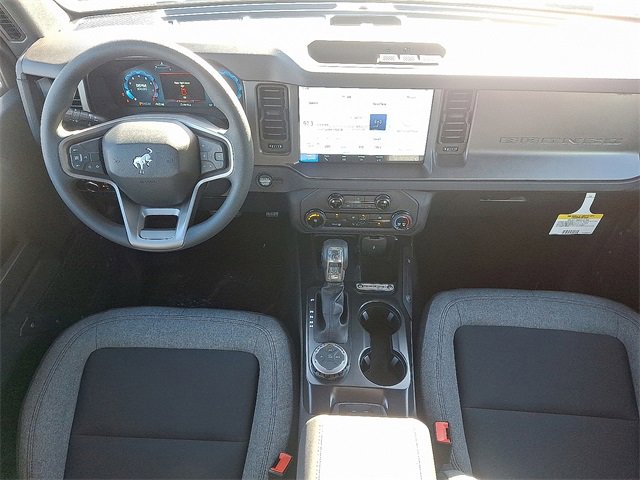 New 2025 Ford Bronco 4-Door image 13