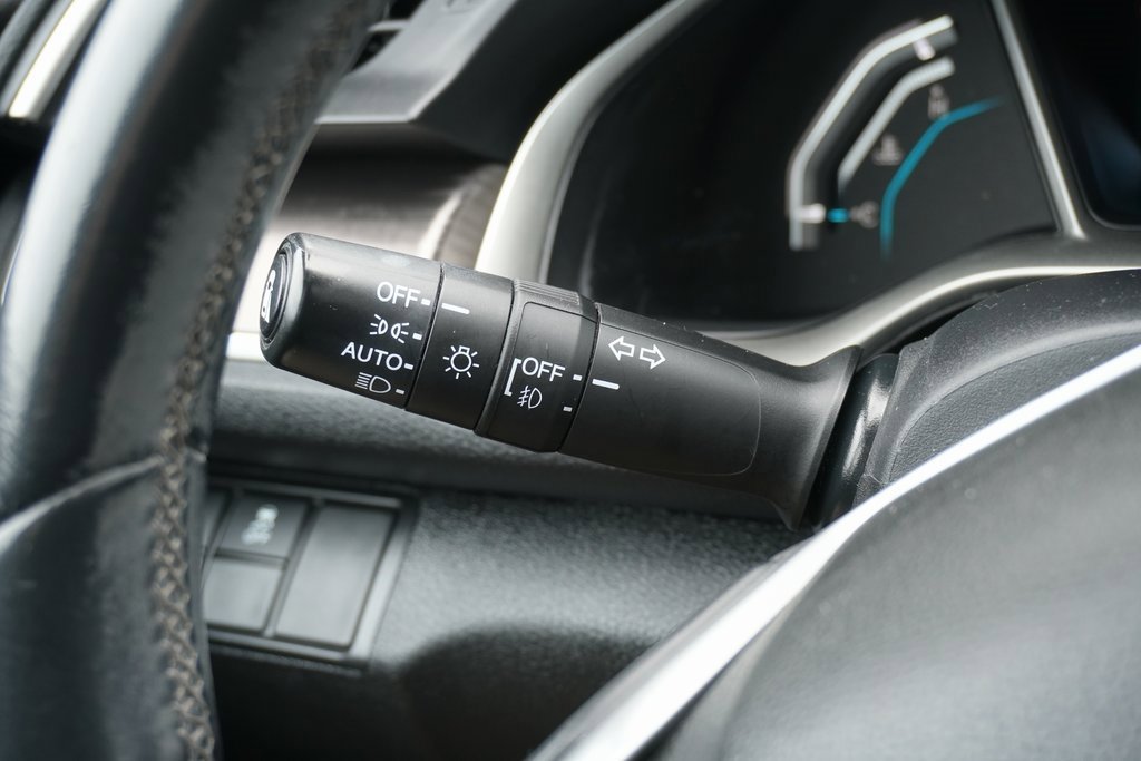 Used 2019 Honda Civic EX image 17