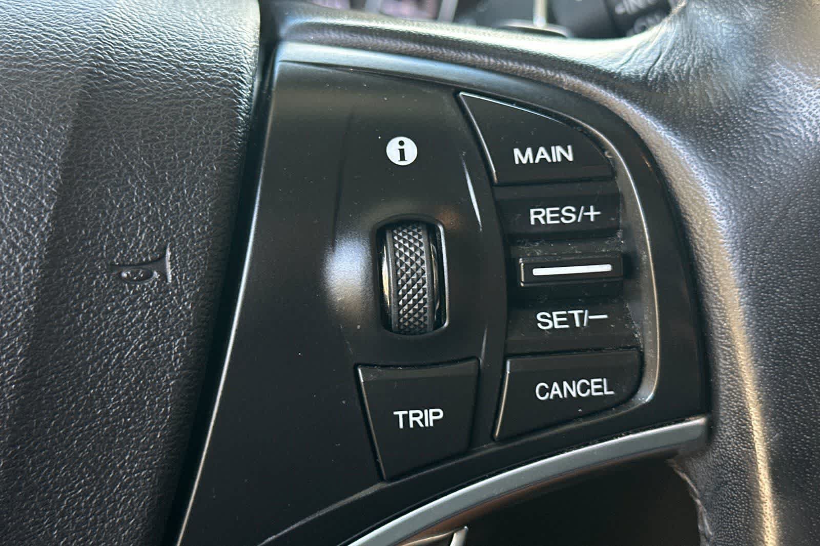 Used 2017 Acura MDX w/ Technology Package FWD image 28