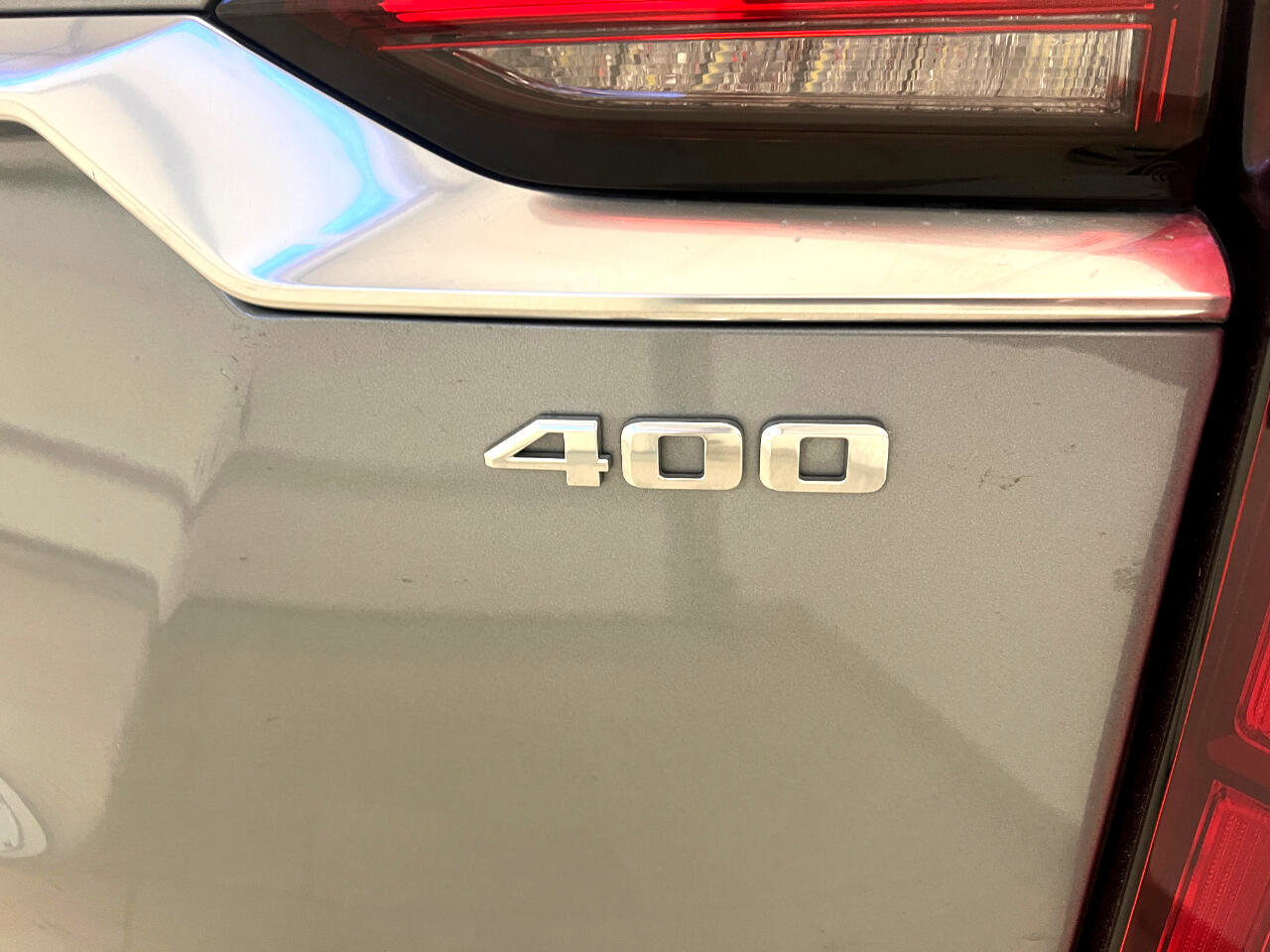 Used 2024 Cadillac XT6 Premium Luxury image 24