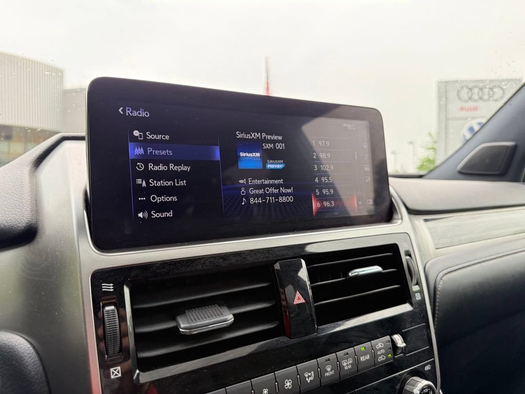 Used 2022 Lexus GX 460 Premium w/ Accessory Package AWD/4WD image 42