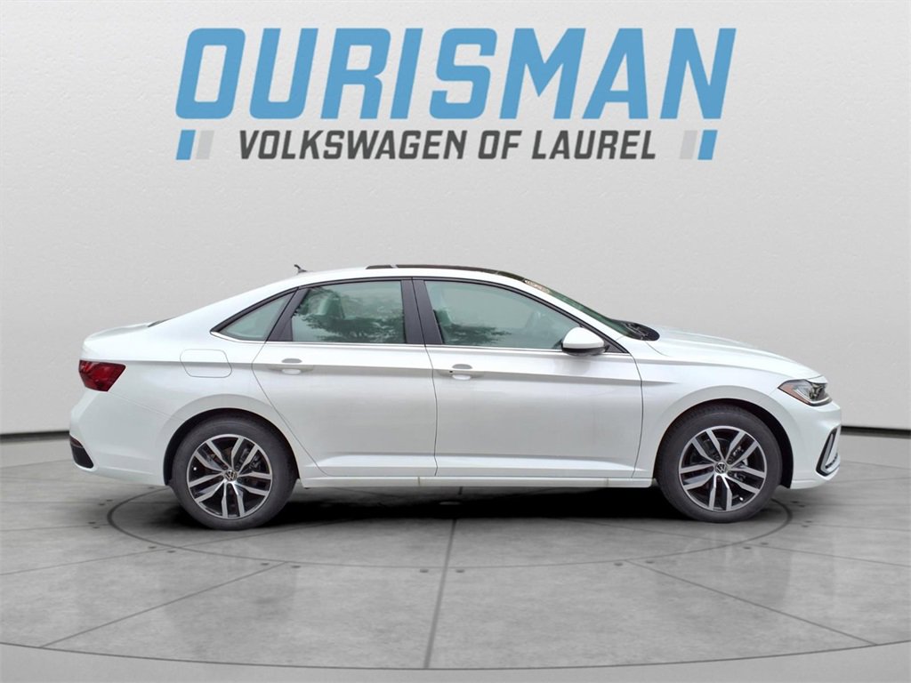 New 2026 Volkswagen Jetta Sport image 2