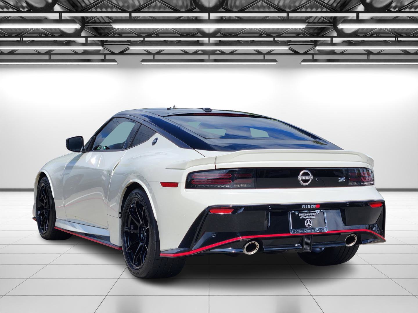Used 2025 Nissan Z NISMO w/ Floor Mat Package image 7