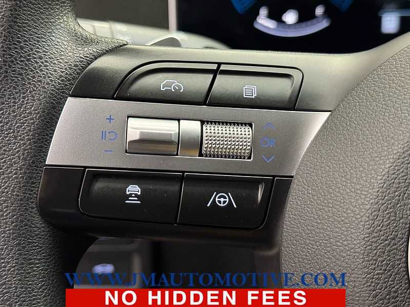 Used 2024 Hyundai Sonata SEL FWD image 39