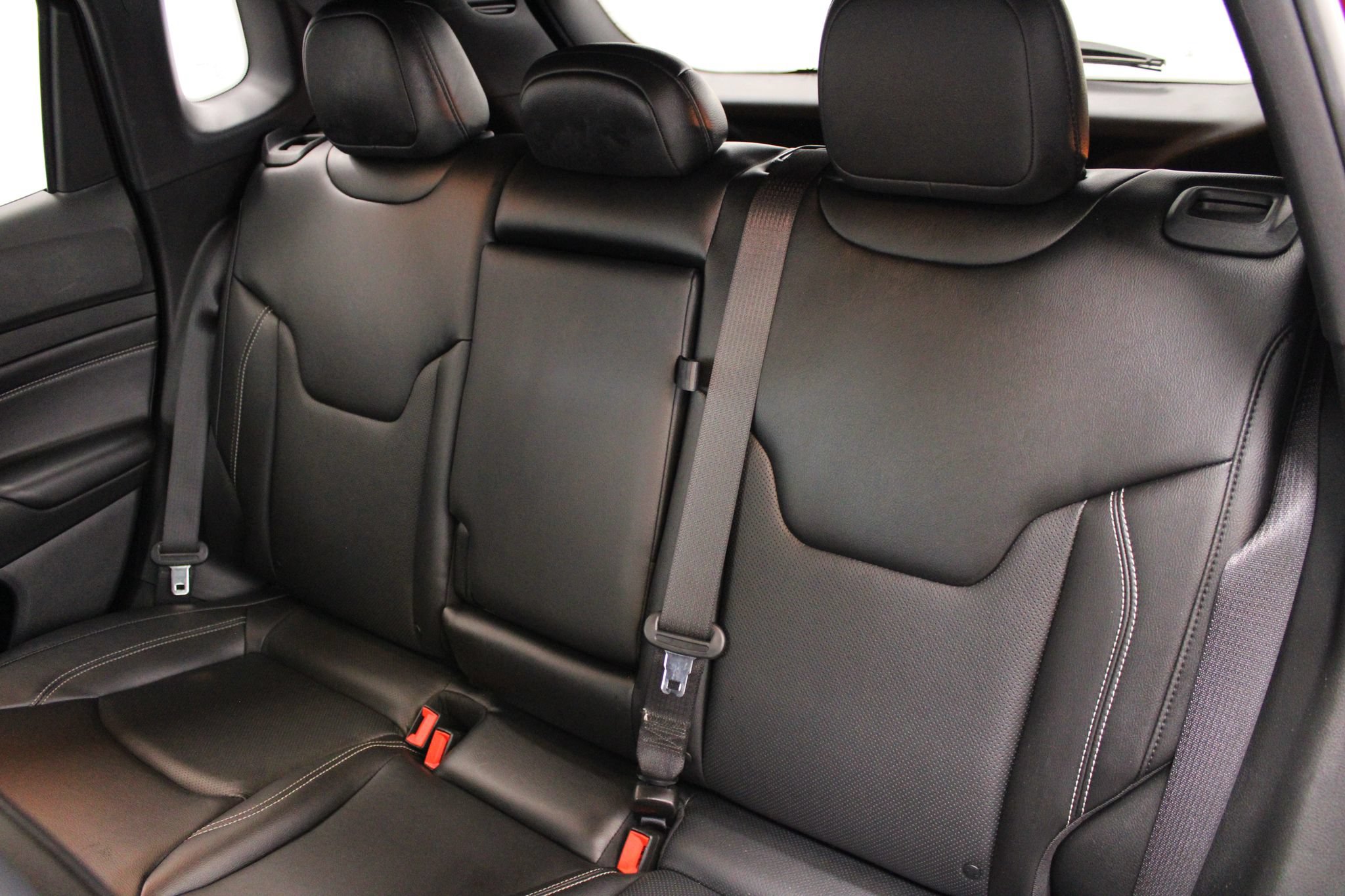Used 2022 Jeep Compass High Altitude AWD/4WD image 22