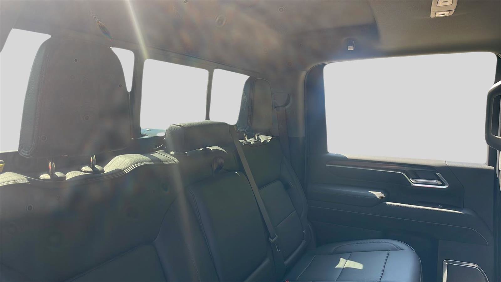 New 2026 GMC Sierra 2500 Denali w/ Denali Reserve Package image 19