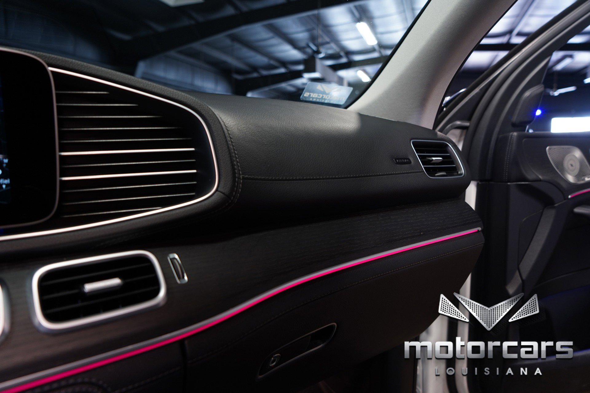 Used 2023 Mercedes-Benz GLS 450 4MATIC w/ AMG Line Exterior image 40