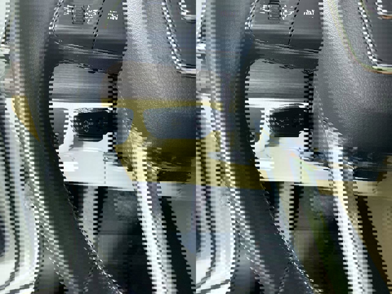 Used 2021 Audi Q5 Premium Plus w/ Premium Plus Package image 15