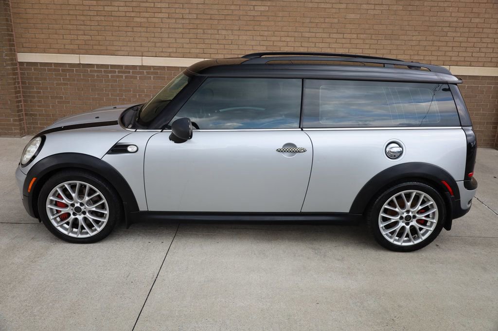 Used 2009 MINI Cooper Clubman John Cooper Works image 3