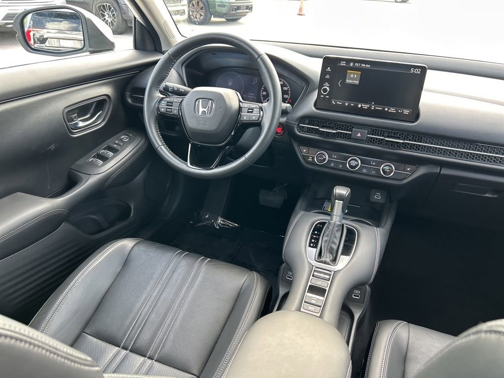 Used 2023 Honda HR-V EX-L image 9