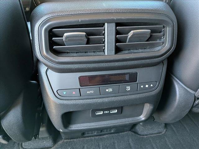 Used 2023 Honda Pilot EX-L image 16