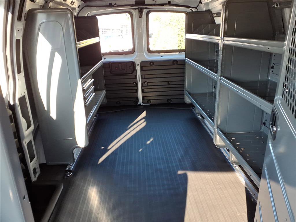 New 2025 Chevrolet Express 2500 w/ Driver Convenience Package image 16