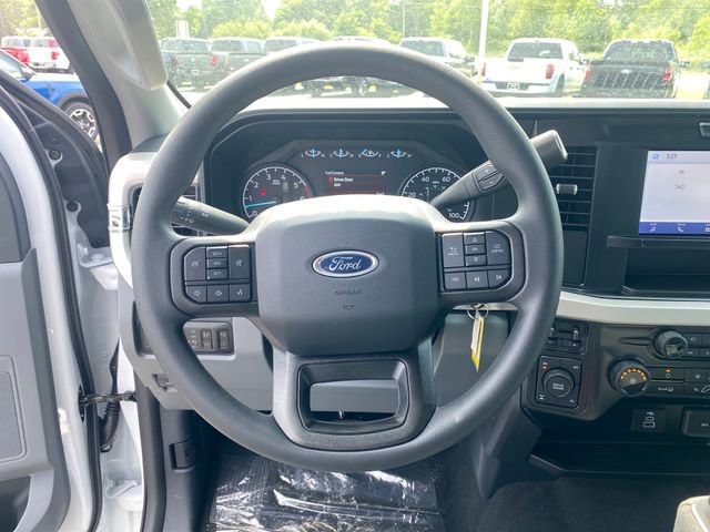 New 2025 Ford F350 XLT w/ 360-Degree Camera Package image 17
