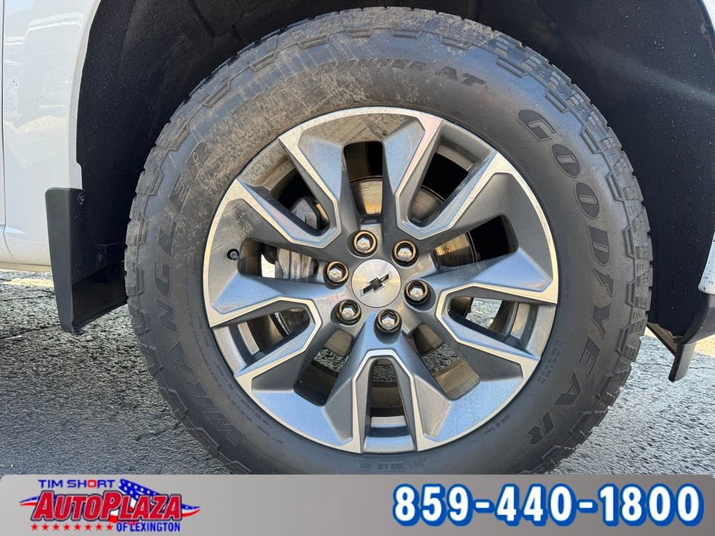 Used 2021 Chevrolet Silverado 1500 RST image 16