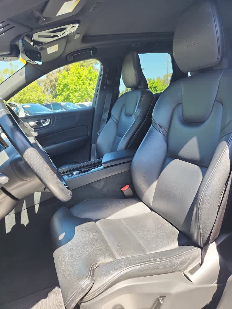 Used 2019 Volvo XC60 T5 Inscription AWD/4WD image 4