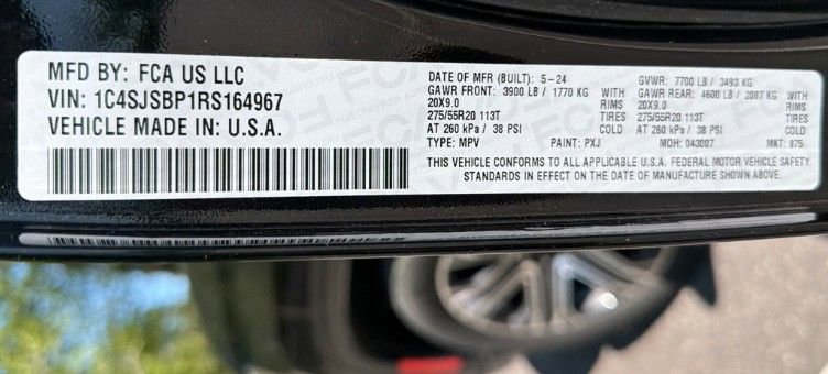 Used 2024 Jeep Wagoneer L Series II w/ Flexible Seating Group image 18