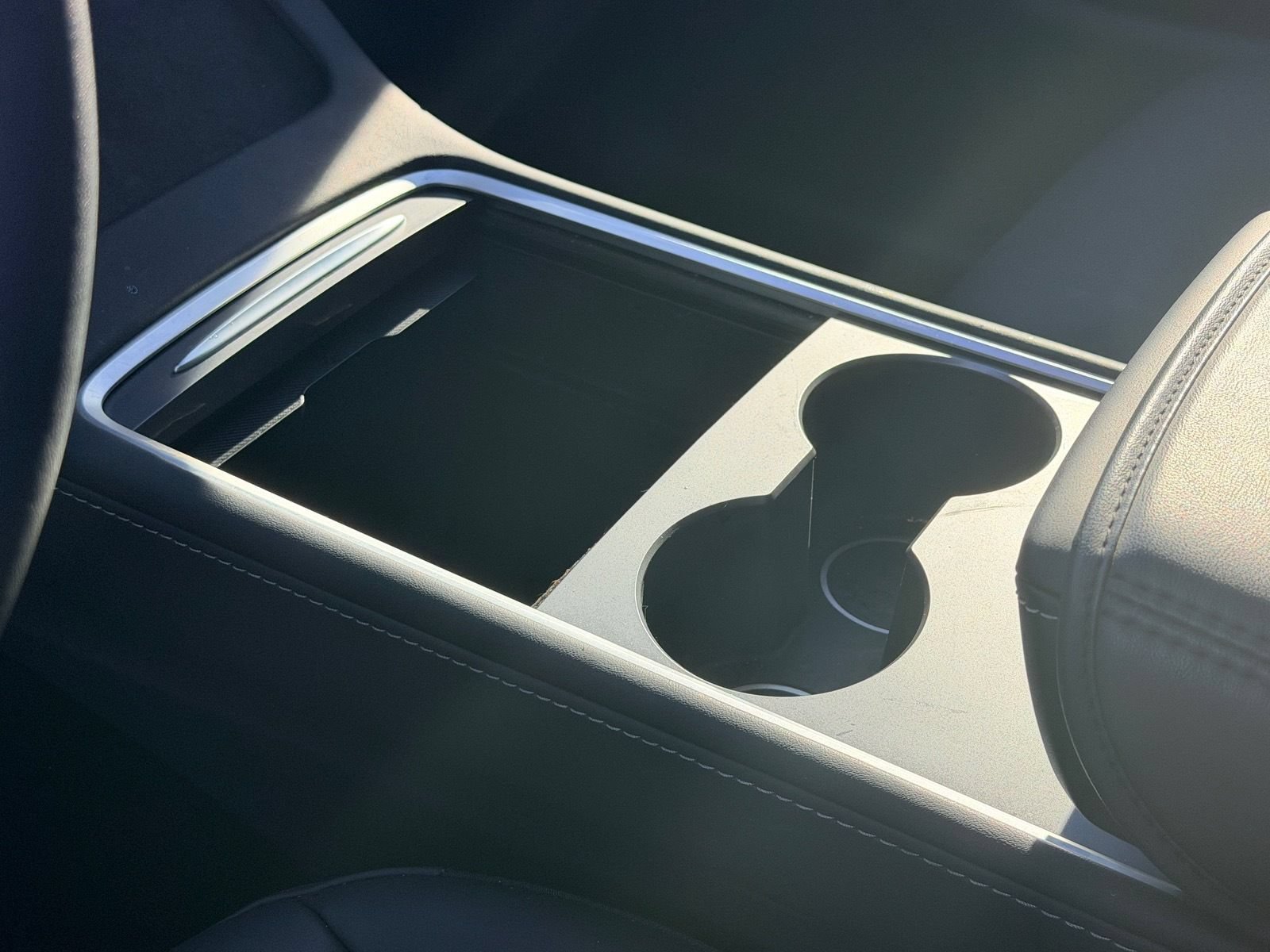 Used 2025 Tesla Model Y Long Range RWD image 15