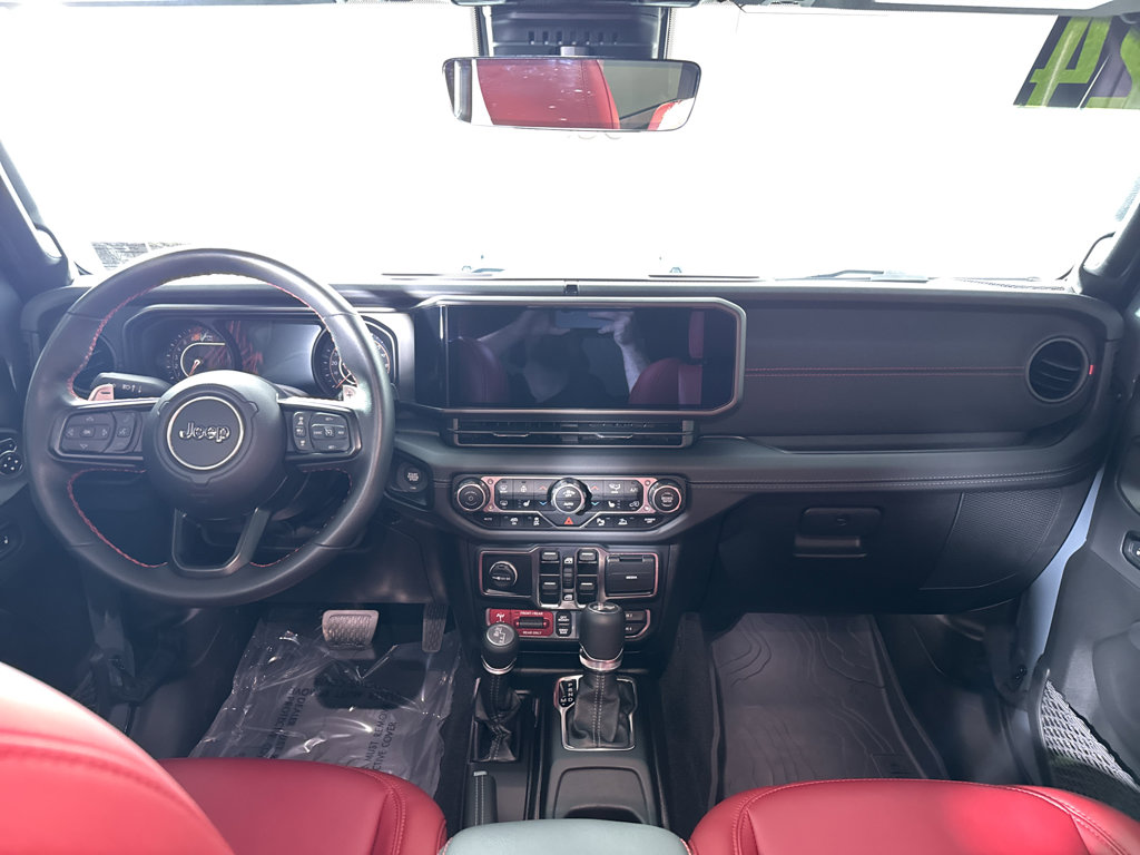Used 2024 Jeep Wrangler Unlimited Rubicon 392 w/ Dual Top Group image 4