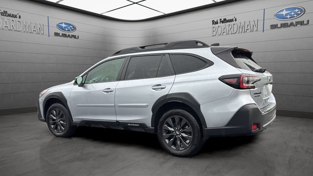 Used 2025 Subaru Outback Onyx Edition AWD/4WD image 8