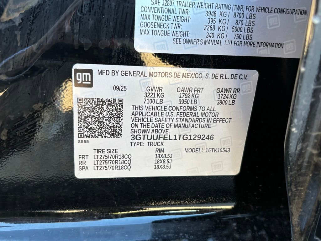 Used 2026 GMC Sierra 1500 AT4X image 30