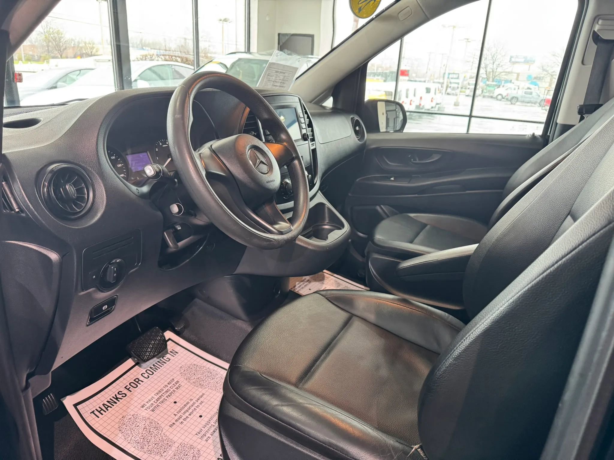Used 2021 Mercedes-Benz Metris image 7
