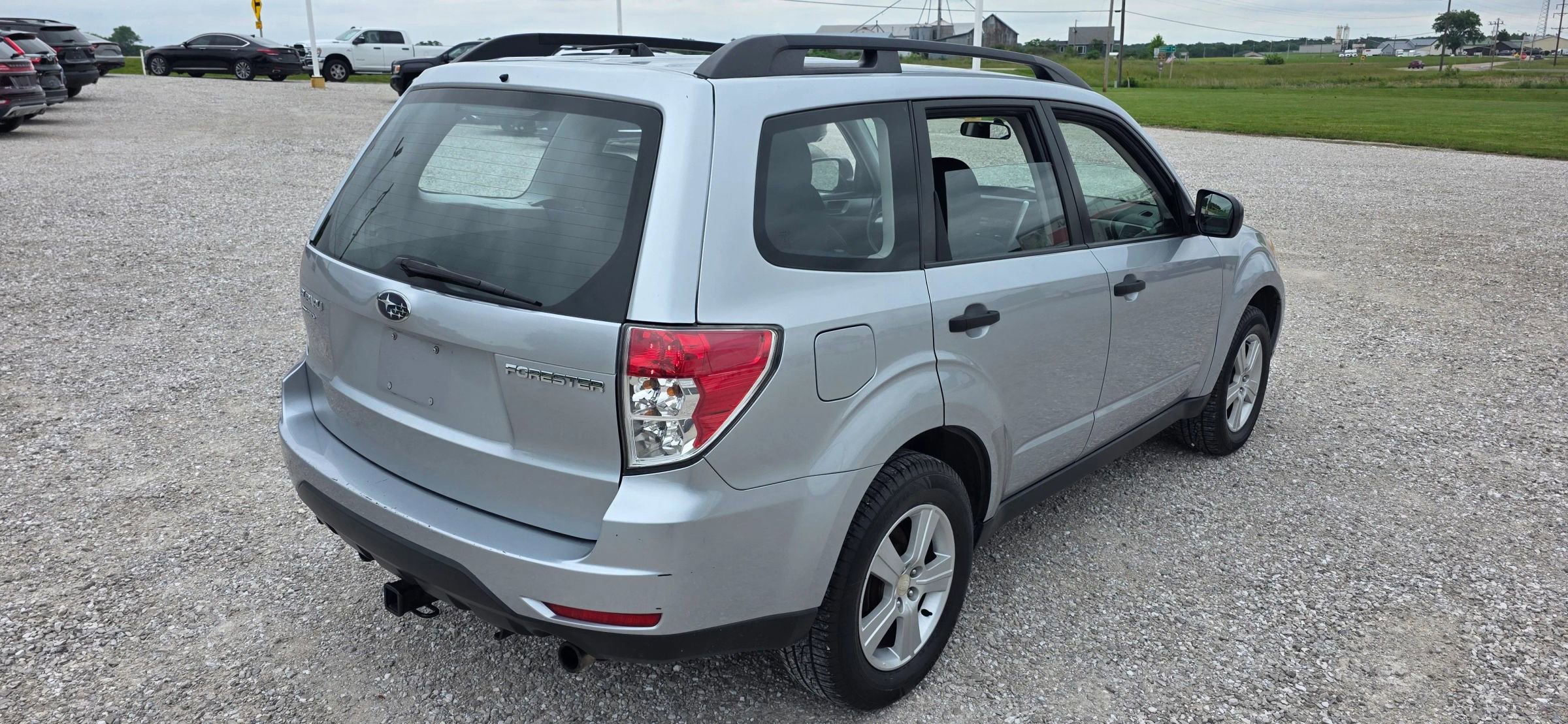 Used 2012 Subaru Forester 2.5X w/ Alloy Wheel Pkg AWD/4WD image 3