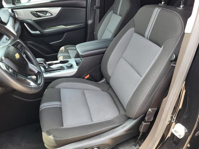 Used 2025 Chevrolet Blazer LT FWD image 5