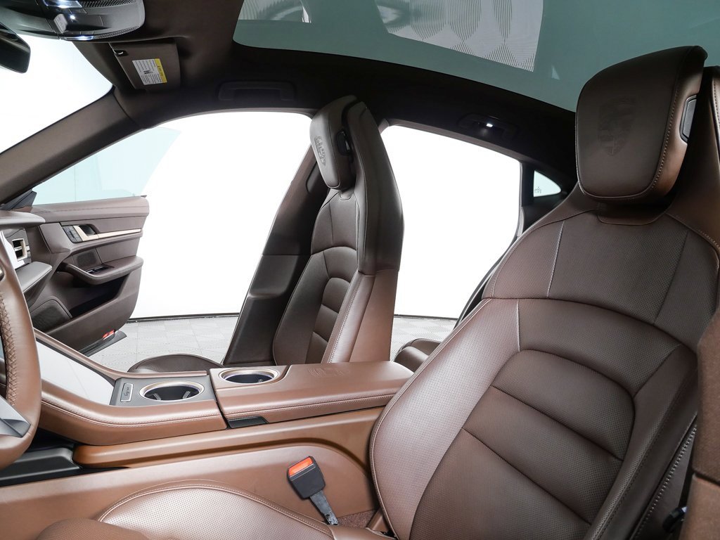 Certified 2023 Porsche Taycan image 5